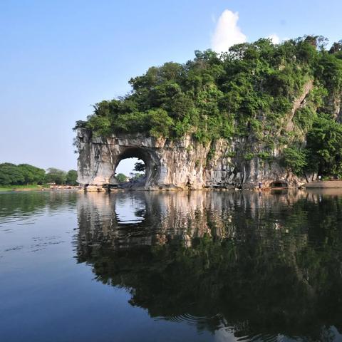 怎么描述广西桂林市
