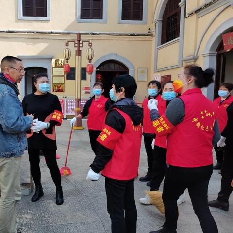 蒙自市和长沙市哪个大一点