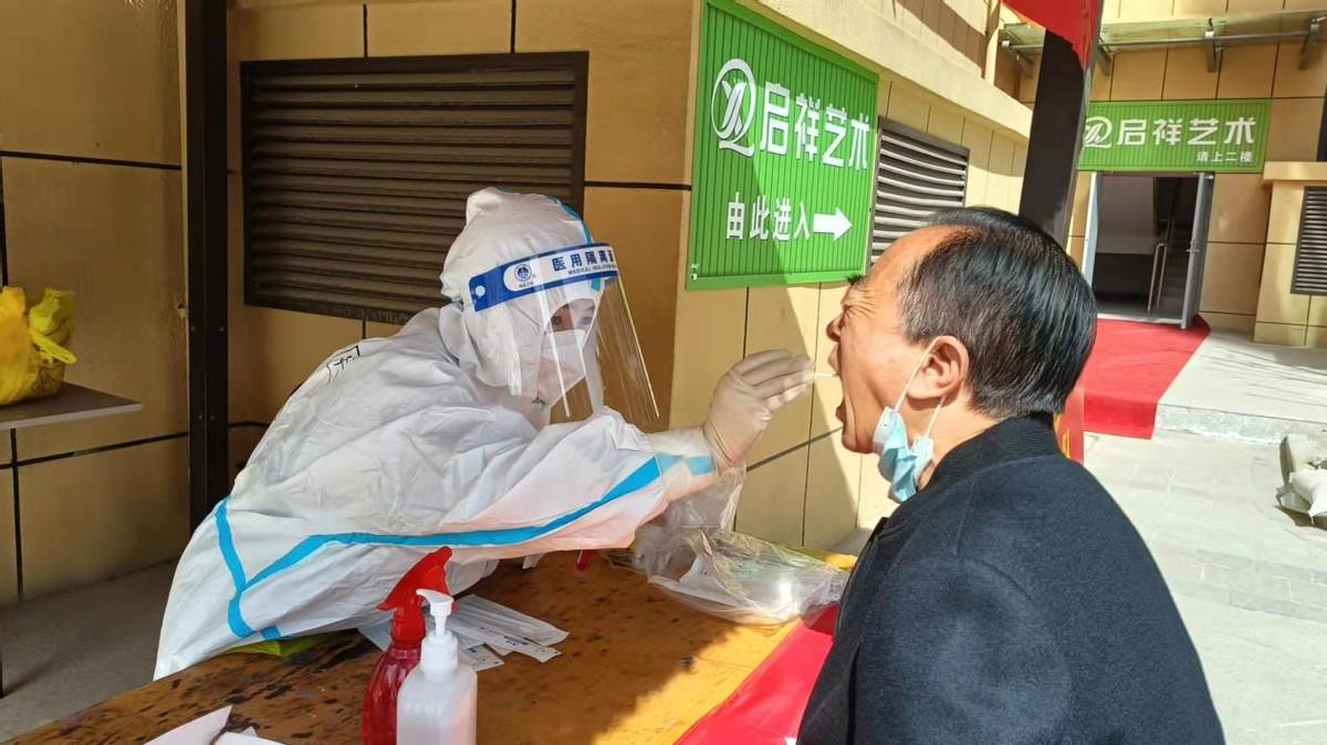 兰州市发布疫情防控紧急通告
,兰州市发布疫情防控紧急提示 兰州市发布疫情防控紧急通告
,兰州市发布疫情防控紧急提示