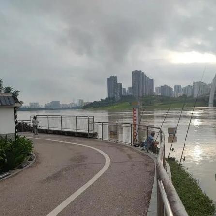 南宁女大学生的相关长尾关键词有哪些