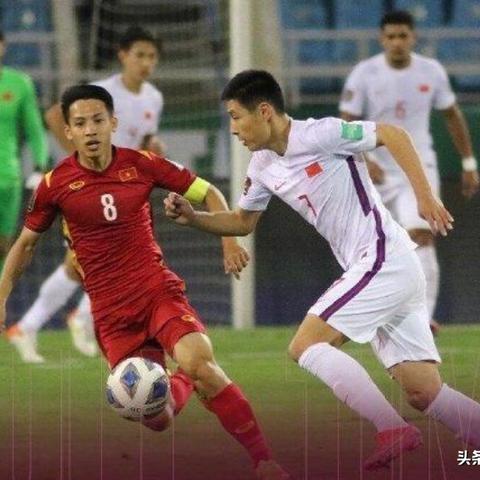 怎么把水灌进足球