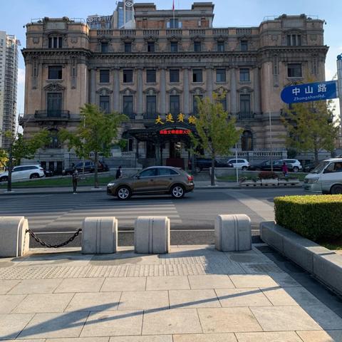 大连网红酒店app的相关长尾关键词有哪些