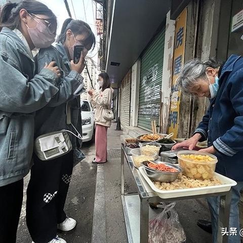 武汉东湖小吃的长尾关键词有什么