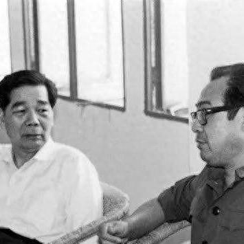 南宁市老人怎么办长寿卡