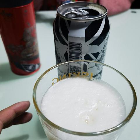 哈尔滨海底捞有奶茶嘛？