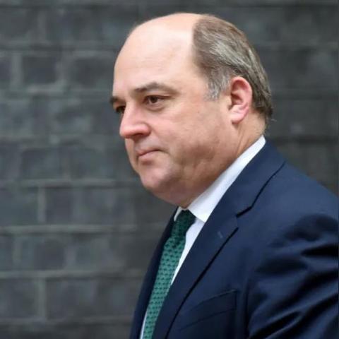 亚马逊跨境峰会的趋势的相关长尾关键词有什么