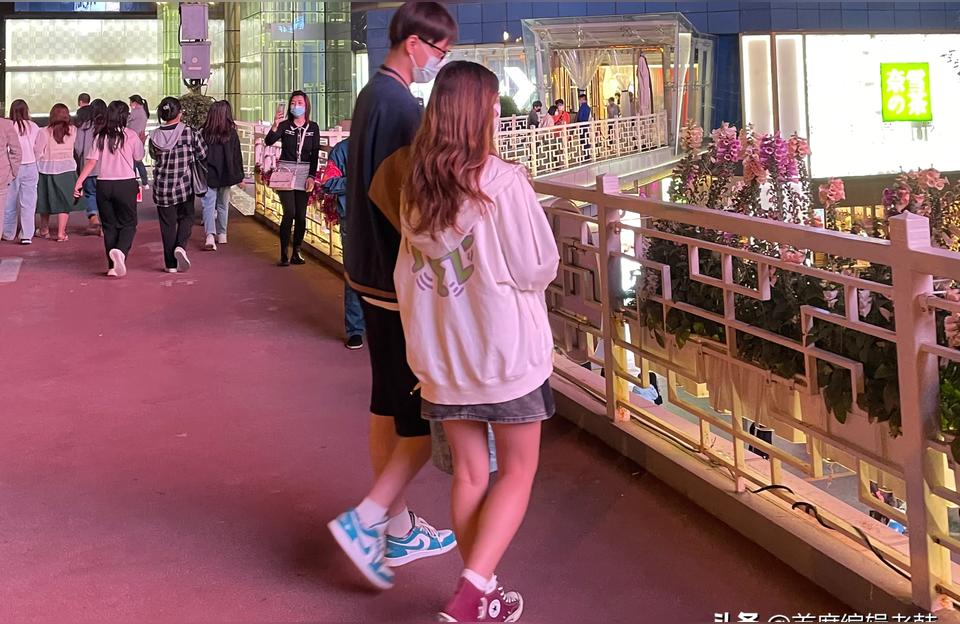 抖音副業(yè)案例分析報告范文怎么寫好什么樣的副業(yè)讓你在家獲得收入 運(yùn)營百科