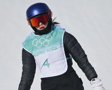 谷爱凌失误后表情好可爱图片