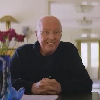 42岁足球运动员逝世的长尾关键词有哪些