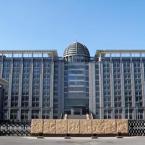 天津职业大学属于哪个街