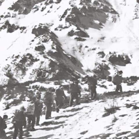 我们的挑战西安吃面相关长尾关键词有哪些