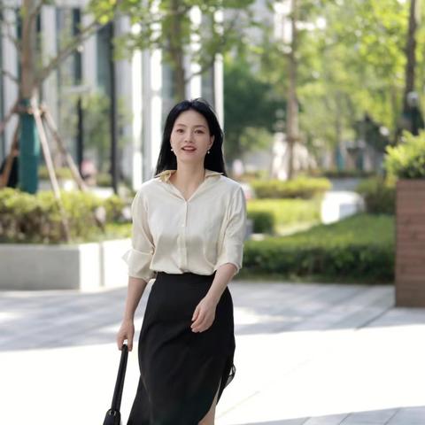 2025.12.8重庆今日穿衣指南 2025.12.8重庆今日穿衣指南