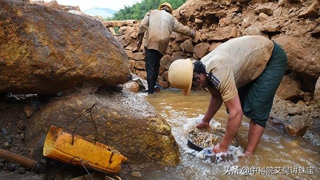矿床地质论文文献综述范文你手机里玩的最久的手游是什么
