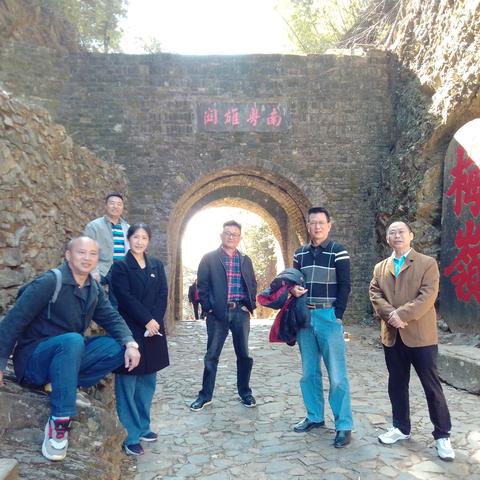 去东莞市怎么报备行程卡