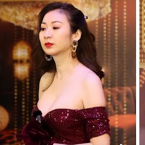 广州隆胸假体哪里好相关长尾关键词有哪些