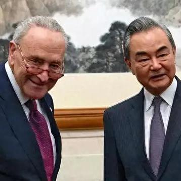 外交部回应美方豁免部分产品对等关税：美国滥施关税损人害己