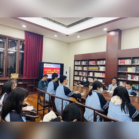 南宁市11所公办示范性高中是哪个？