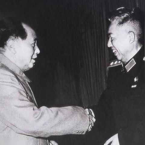 武汉“十优十差”评议迎月考，1467件差评直指部分单位作风不实问题, 你怎么看？