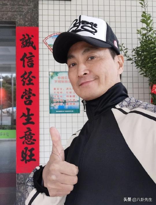 过气港星纷纷现身广东街头做核酸：有人还在租房，有人已成大老板