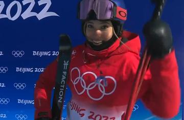 谷爱凌失误后表情好可爱图片