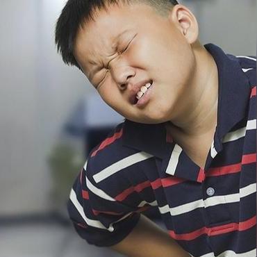 云南昆明市第一中学食堂的长尾关键词有什么