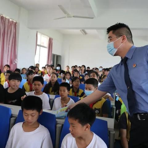 乡村少年请看txt下载的长尾关键词有什么