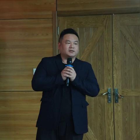 在齐鲁儿童医院做哪路公交车能到济南青年东路文教大厦？