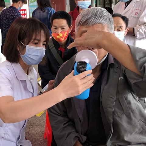 深圳市龙华镇是哪个区