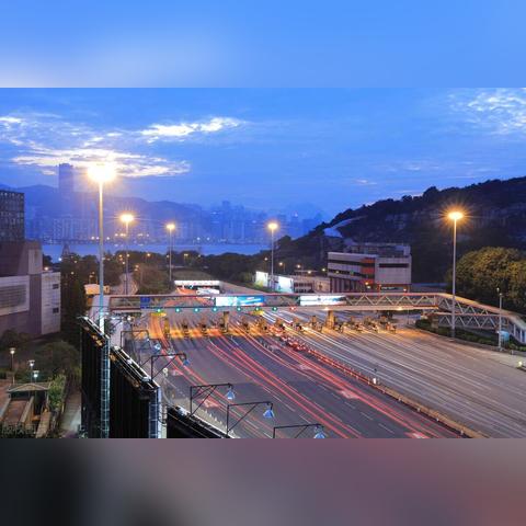 大连市海底地铁站在哪个位置