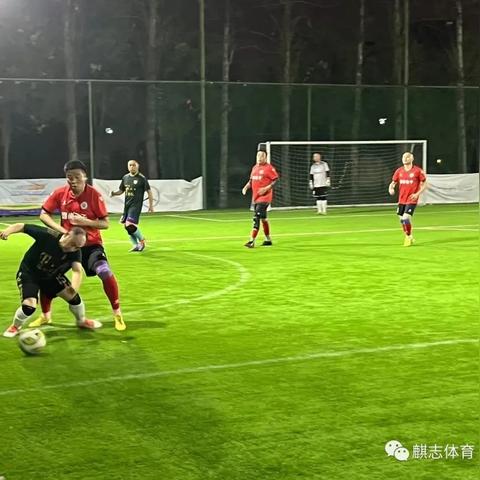 足球比赛冠亚之争的长尾关键词有哪些