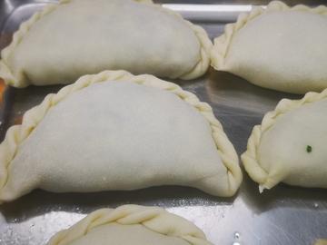 谷爱凌爱吃馅饼被CUE可爱图片