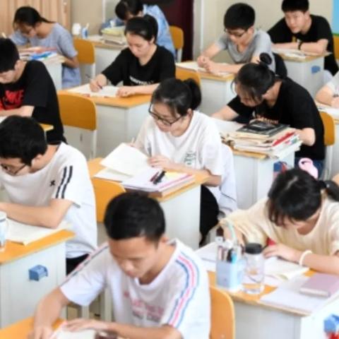 保定市建筑工地放假时间的长尾关键词有哪些