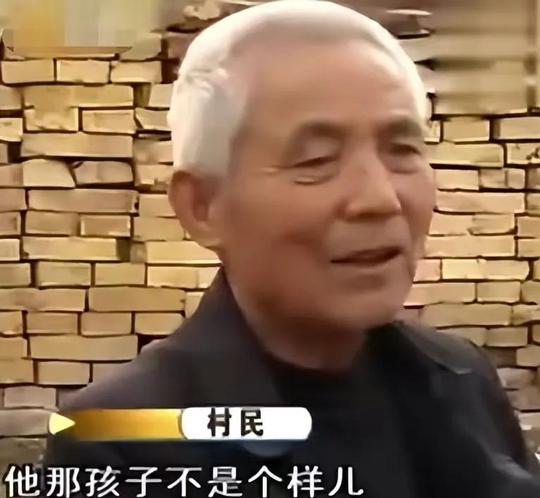 2011年，山东老汉锤死亲孙子，庭审时却有数千人为他求情