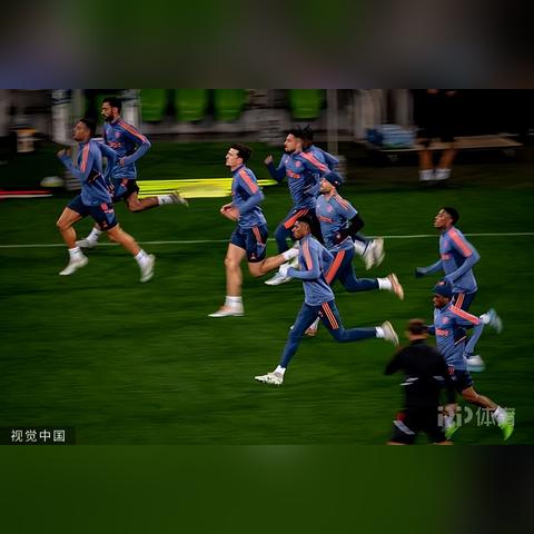 足球运动员阿诺德最新转会情况的长尾关键词有哪些
