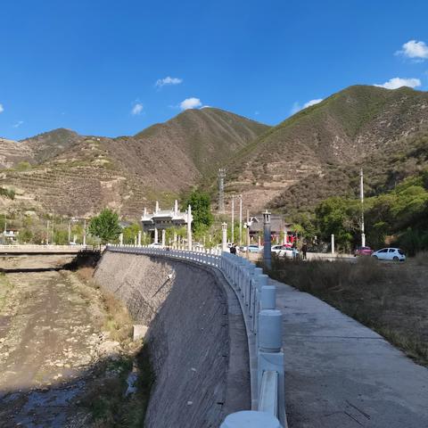 兰州市的山在哪个方向