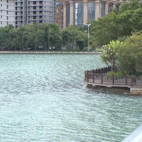 厦门市湖滨中学当老师怎么样