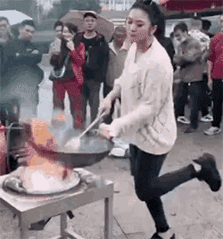 这种问题怎么会出现在你的嘴巴里是什么梗 这种问题怎么会出现在你的嘴巴里是什么梗