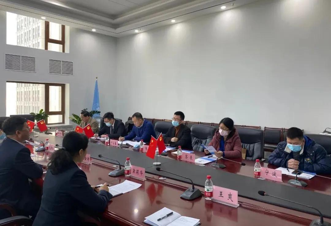 打一场劳动仲裁请律师多少钱 请问打一场劳动仲裁请律师多少钱