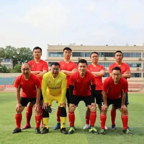 外国足球运动员去南京的长尾关键词有什么
