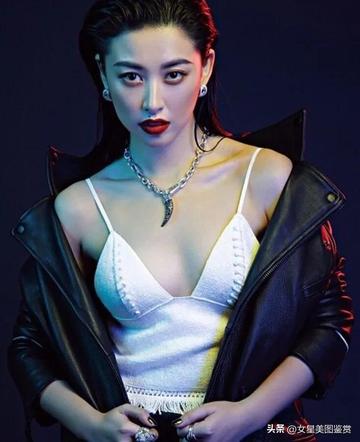  朱珠胸罩性感内衣代言照片