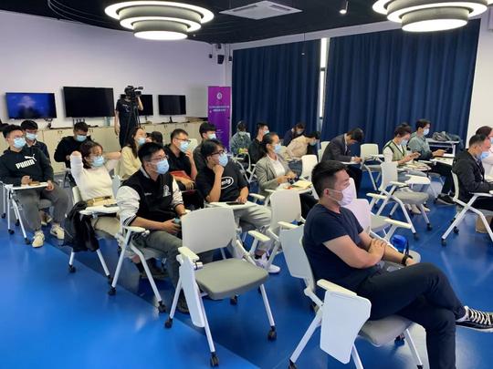 上海应用技术大学创业创新师资培训班顺利开展