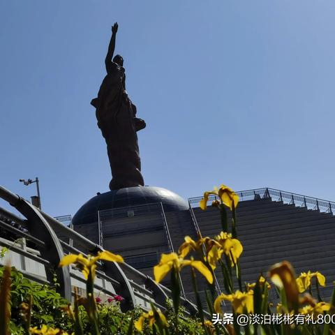 兰州万达超市在几楼？