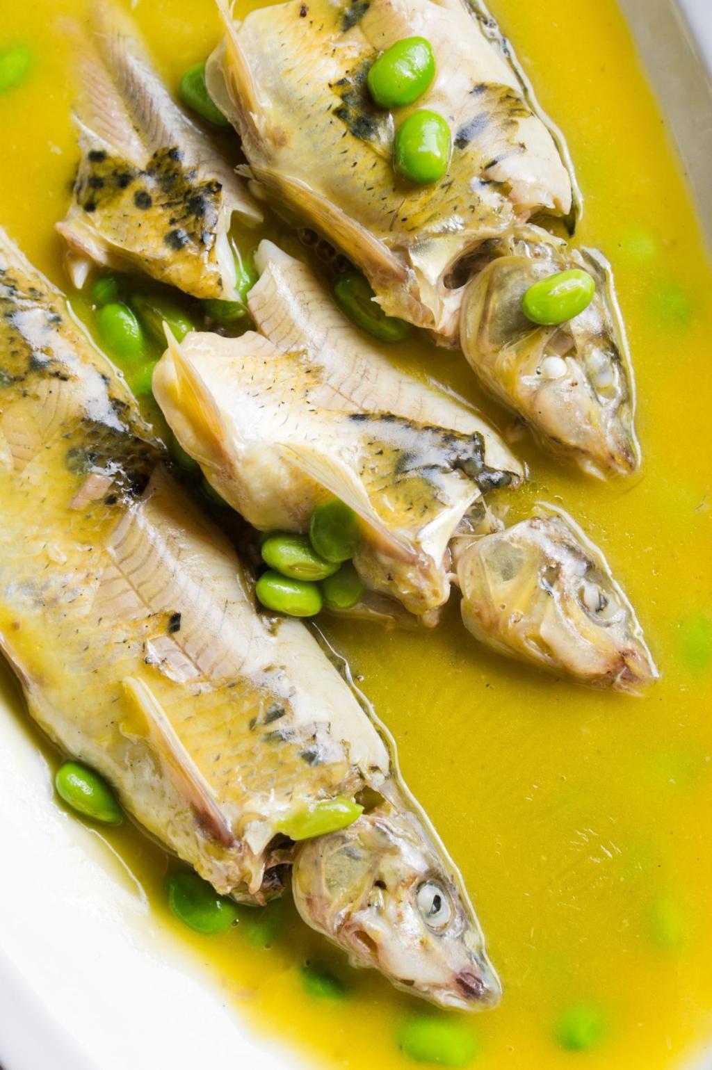 侈衣美食是什么动物（形容自助烧烤的词）