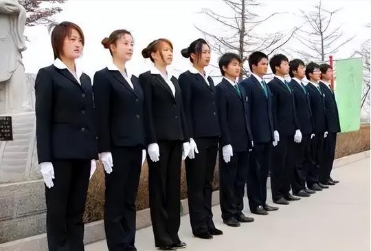 冷门事业编享公务员3倍薪资，专科学历可上岗，报考人数依旧很少