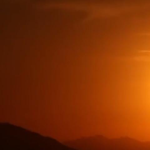 怎么看丁火还丙火八字排盘_丁火丙火能算有根吗(丁火是丙火的根吗)