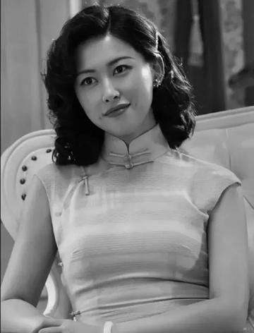 朱珠最惊艳的三张全身照片