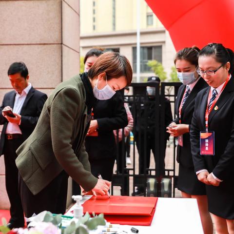 临沂市龙潭小学怎么样