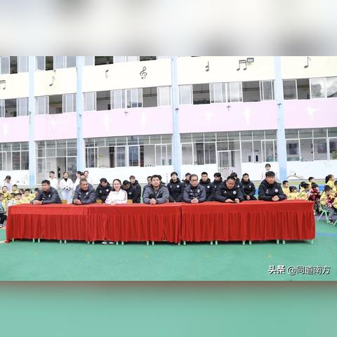 挂牌定制足球鞋多少钱