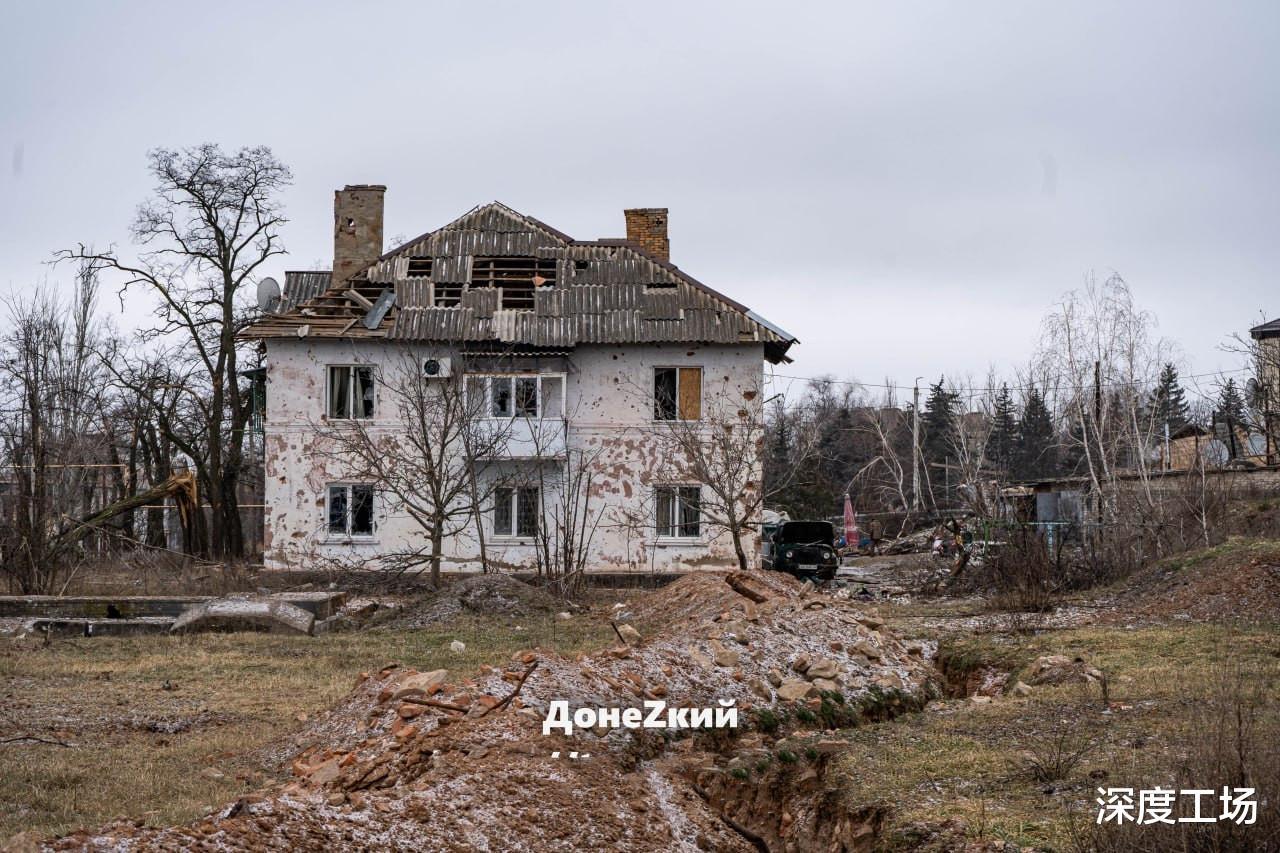 美国陆军部长：乌克兰处境非常糟糕