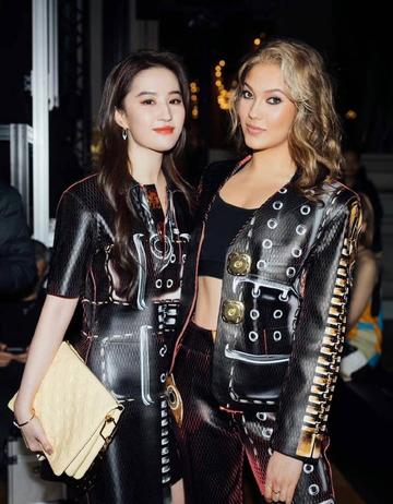 谷爱凌与杨颖同框合照图片